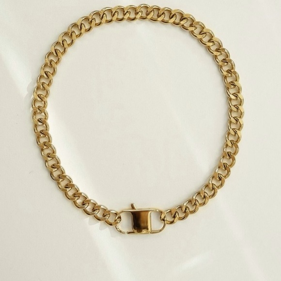 Chunky Thick Chain Clasp Necklace | Gold Plated Stainless Steel Necklace - Picture 4 of 5
